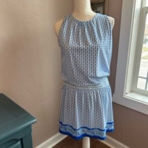 Jude Connally Scrunch Waste Mini Dress in White/Blue Mini Pattern (S)